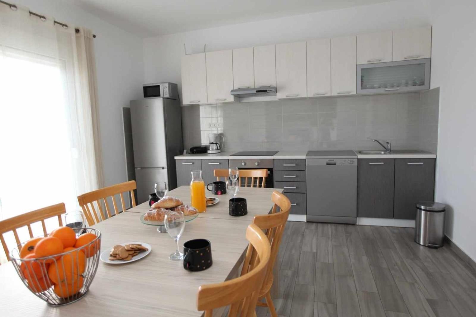 Apartmani Ivana Trogir Exterior photo