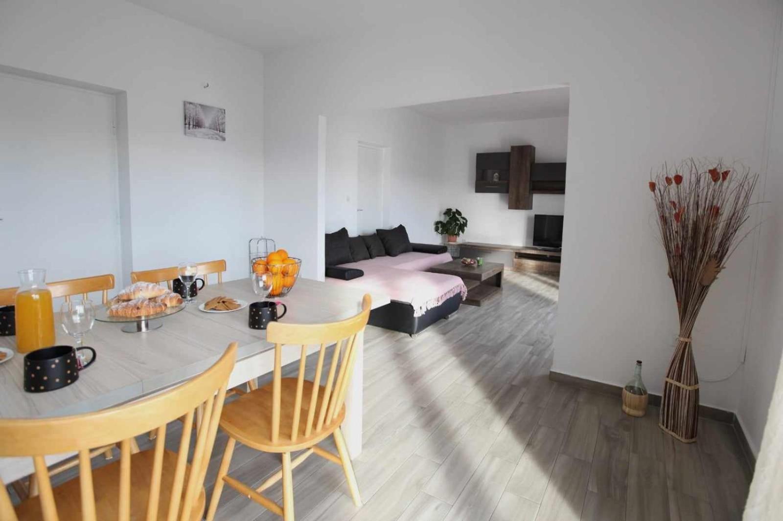 Apartmani Ivana Trogir Exterior photo